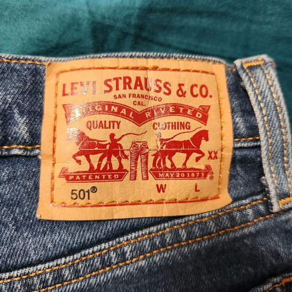 Dark blue 501 Levi's shorts‎ size 25 - Picture 7 of 10